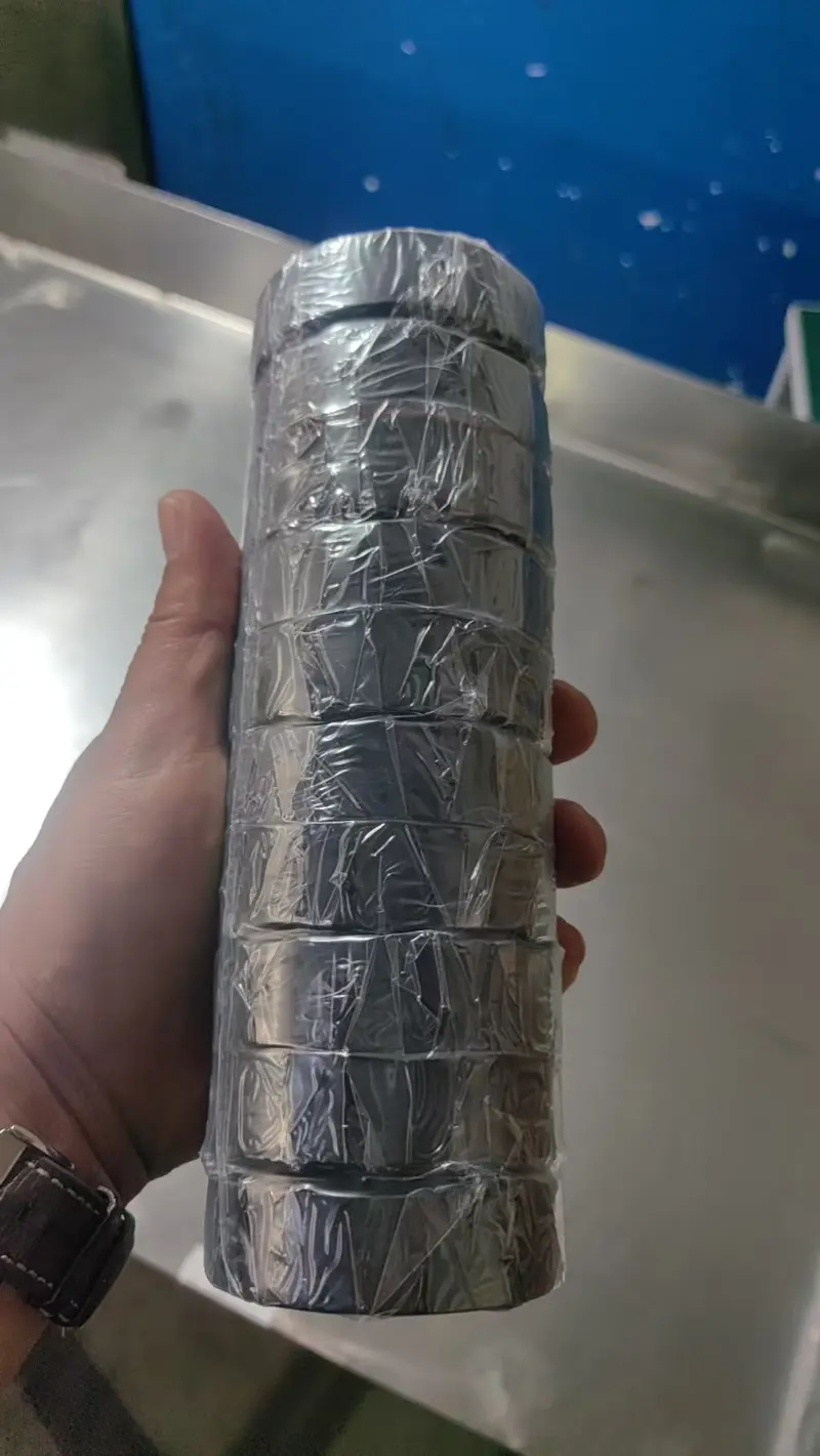 Struktur dan parameter prestasi utama bahan label pelekat diri